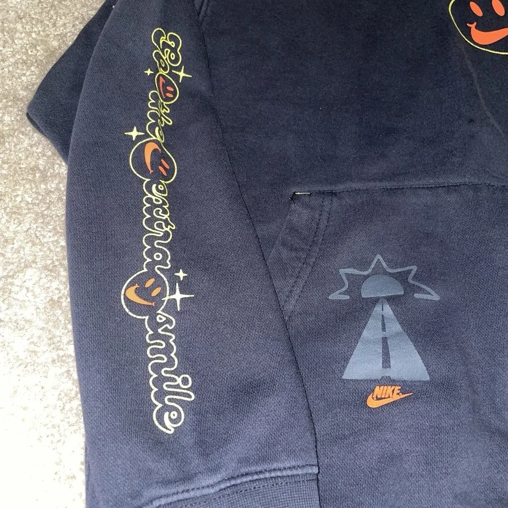 Nike Go The Extra Smile Hoodie Black Orange Smiley Face Graphic Mens Medium